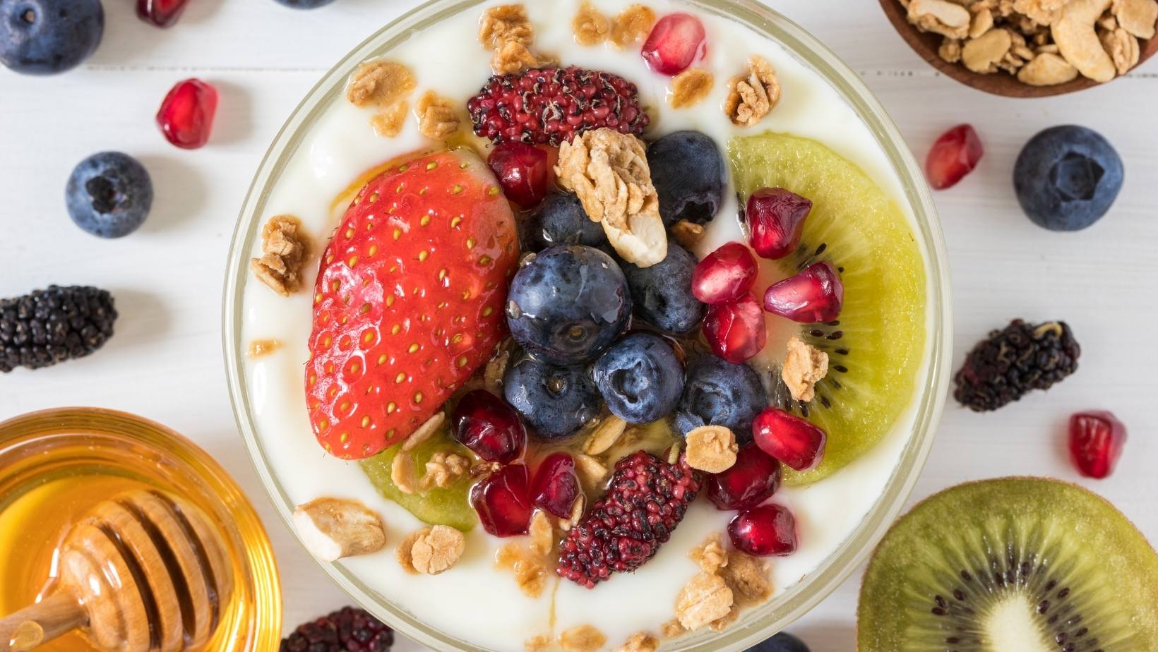 Beneficios del Yogur con Miel: Un Snack Nutritivo y Delicioso